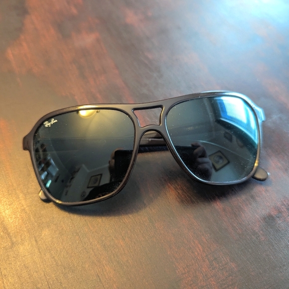Ray-Ban Other - Vintage Ray-Ban 80s cats aviator sunglasses